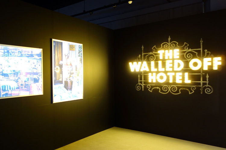 《THE WALLED OFF HOTEL》展示風景