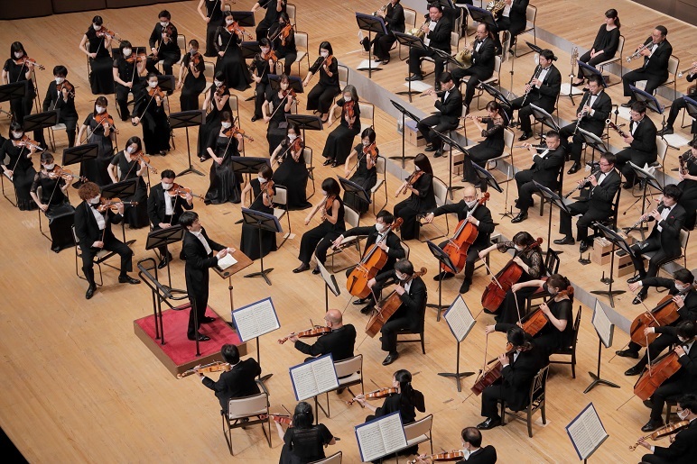 「大阪フィルは最も伝統を強く感じるオーケストラです」