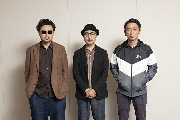 （左から）前野健太、松尾スズキ、岩井秀人　