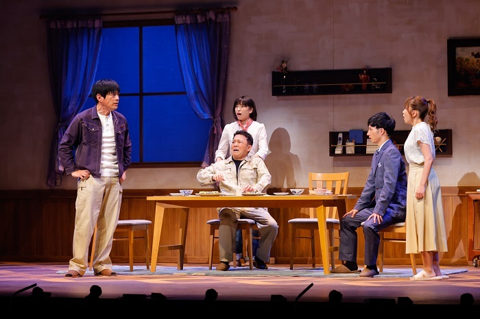 （左から）博多華丸、南沢奈央、斉藤優、松岡裕哉、大場美奈