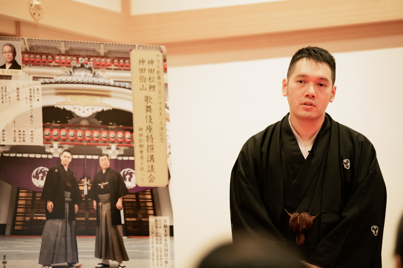 「堀部安兵衛、34歳。大石主税、16歳。若くして見事に美学を貫いたのは素晴らしいなと感じました」と伯山。