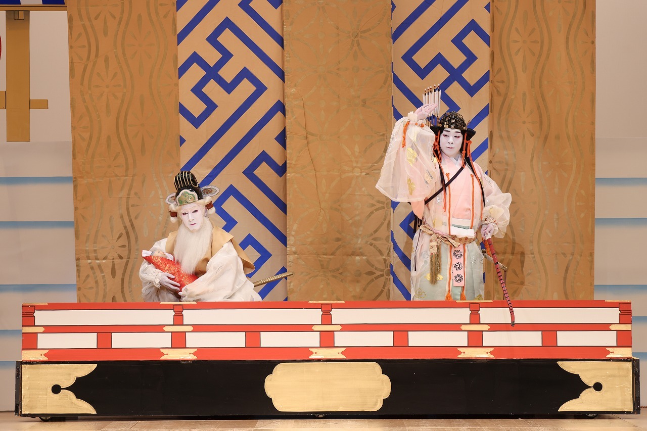 『弥生の花浅草祭』 　　　　写真：田口真佐美