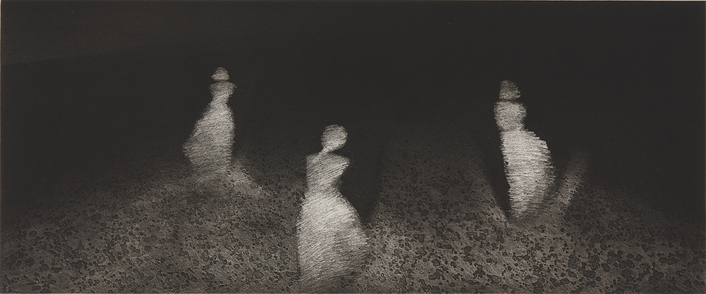 アラヤー・ラートチャムルンスック《私たちが若かったころ》（「女性像」シリーズより）1990年 エッチング、紙 38.9 x 93.4 cm 所蔵：森美術館、東京