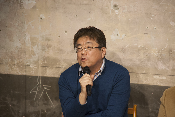 江良至氏