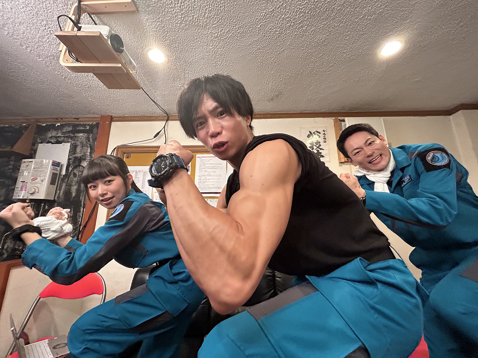 ＃1　この体操は俺がやる （c）円谷プロ（c）ウルトラマンブレーザー製作委員会・テレビ東京
