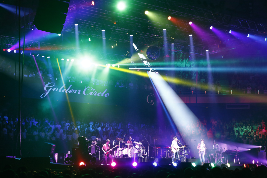 『寺岡呼人presents Golden Circle 第20回記念スペシャル ～僕と桜井和寿のメロディー～』 撮影＝ほりたよしか