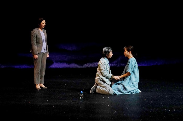 現代能楽集Ⅹ『幸福論』弐 「隅田川」より（撮影：細野晋司）_HSG4368 撮影：細野晋司