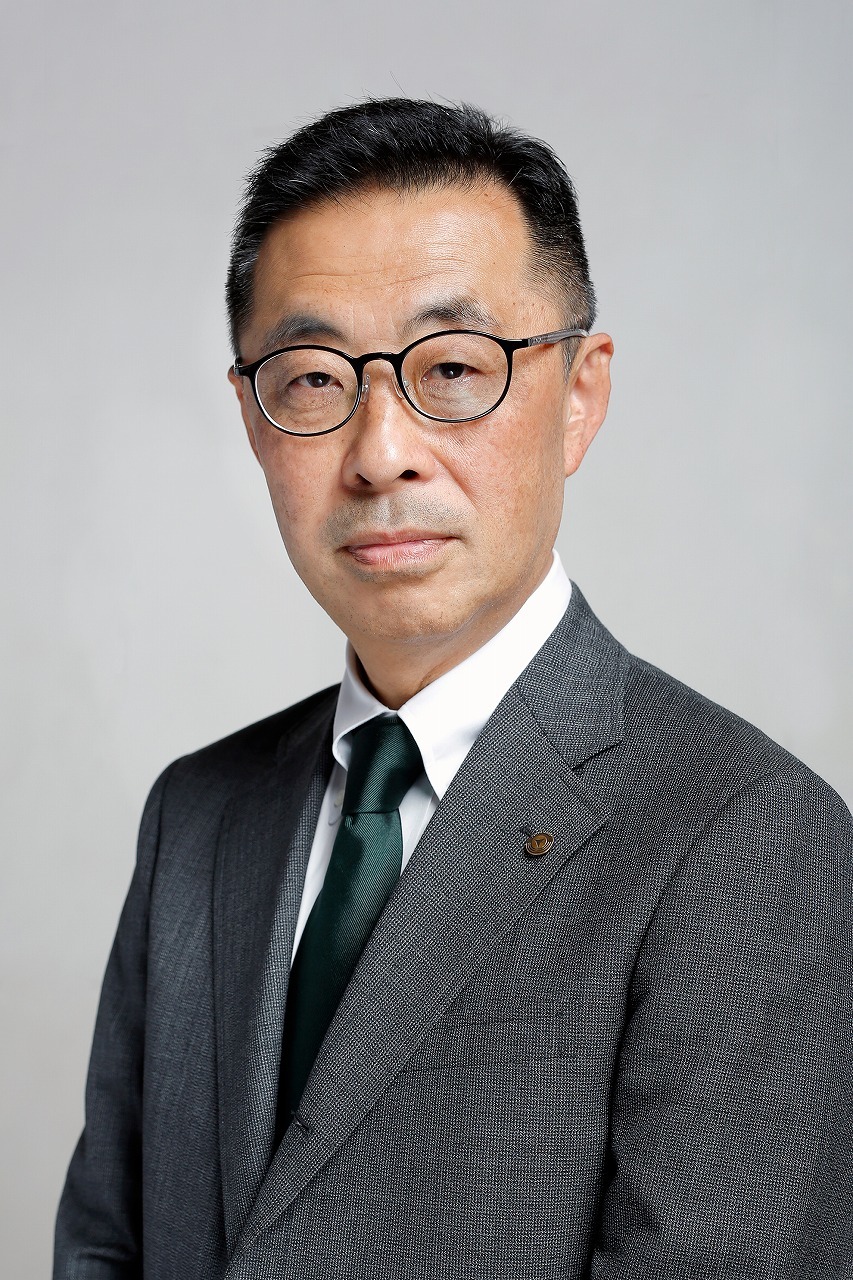 代表取締役社長　中野哲夫