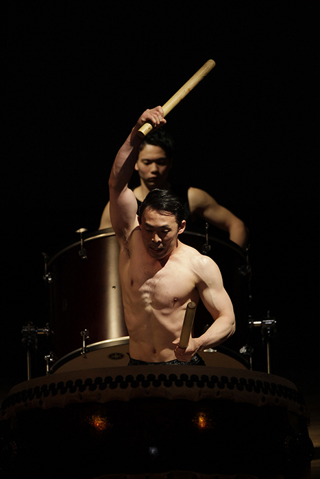 「螺旋」舞台写真（撮影：岡本隆史）