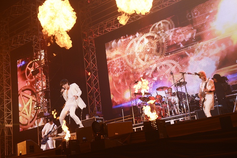 SPYAIR 　Photo by田中聖太郎