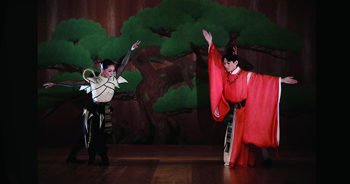 バレエ『御佩劍』緑間玲貴　渡久地真理子　（撮影：仲程長治）