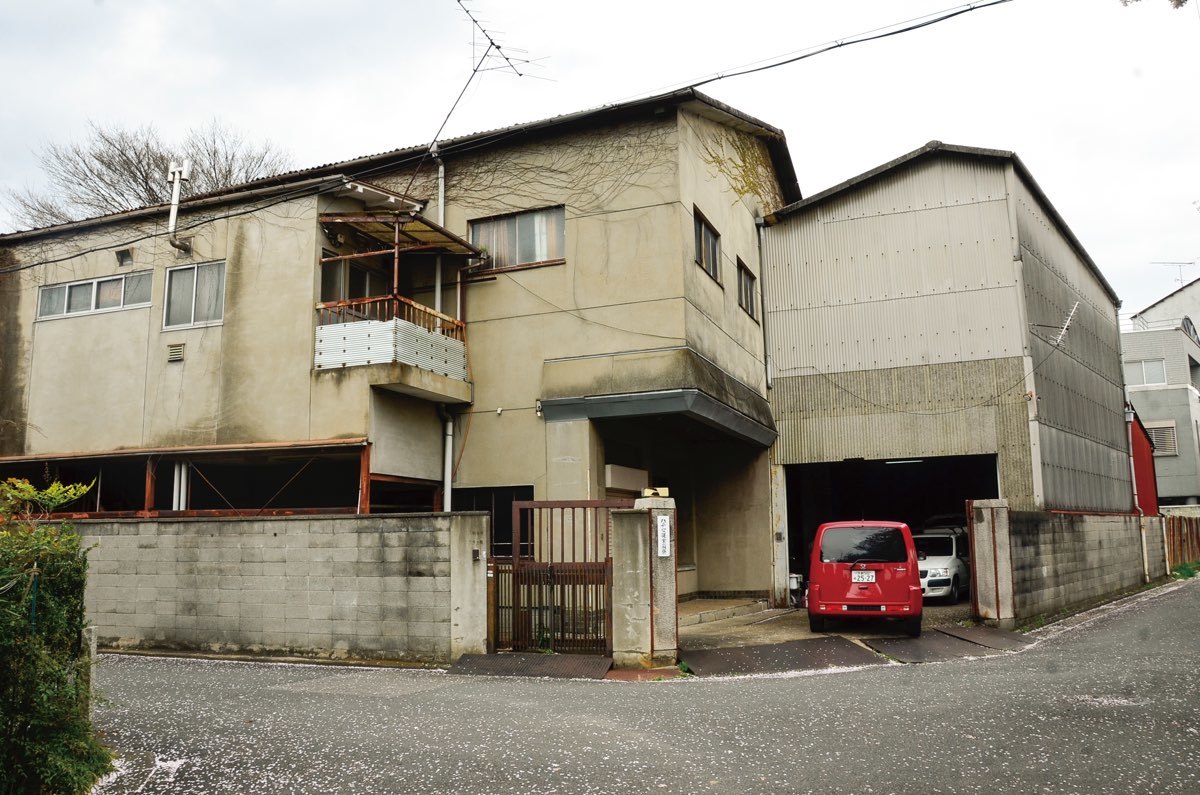 ［Theatre E9 Kyoto］設置が予定される、京都の不動産会社「八清」の倉庫。「八清」は町家のモダンなリノベーションで、建築マニアの間で人気の高い会社だ。
