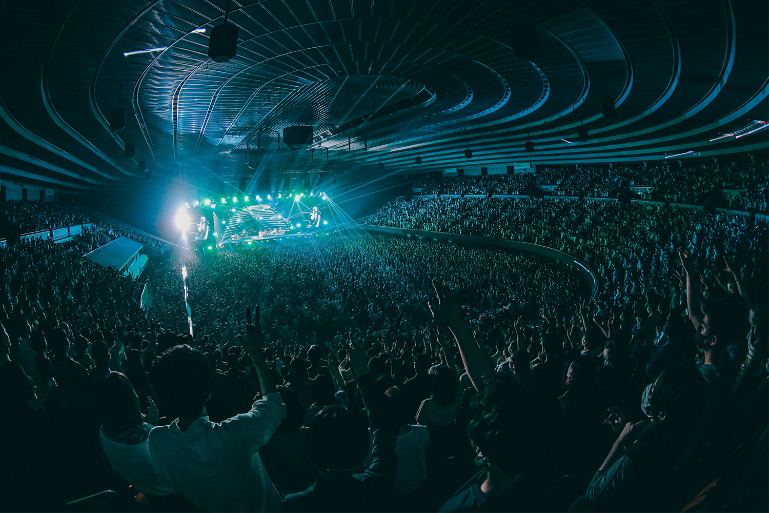 Aimer Arena Tour 2023 -nuit immersive- 2023年5月20日（土） 大阪城ホール（大阪府） photo by 松本いづみ