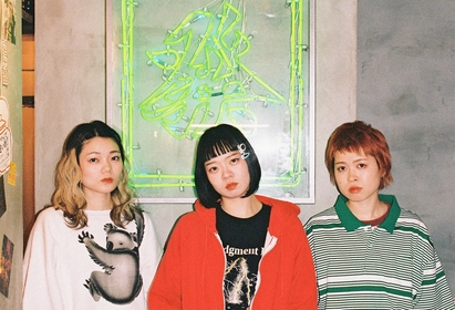 SHISHAMO、日本テレビ系『ズームイン！！サタデー』テーマソング「カラフル」の配信リリースが決定【コメントあり】