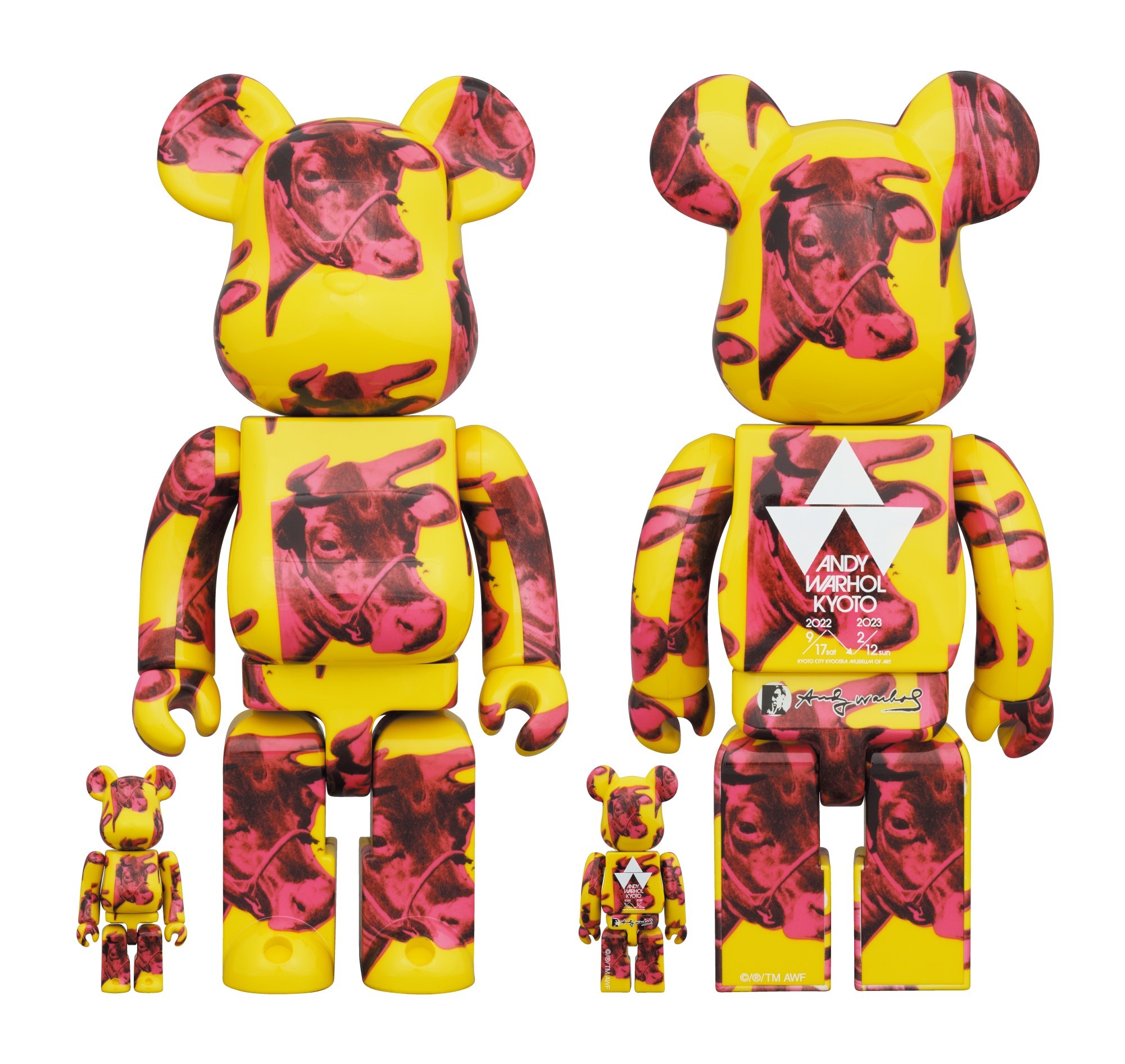 BE＠BRICK ANDY WARHOL "Cow Wallpaper" 100% & 400% (C)/(R)/TM The Andy Warhol Foundation for the Visual Arts, Inc.  BE@RBRICK TM & (C) 2001-2022 MEDICOM TOY CORPORATION. All rights reserved.
