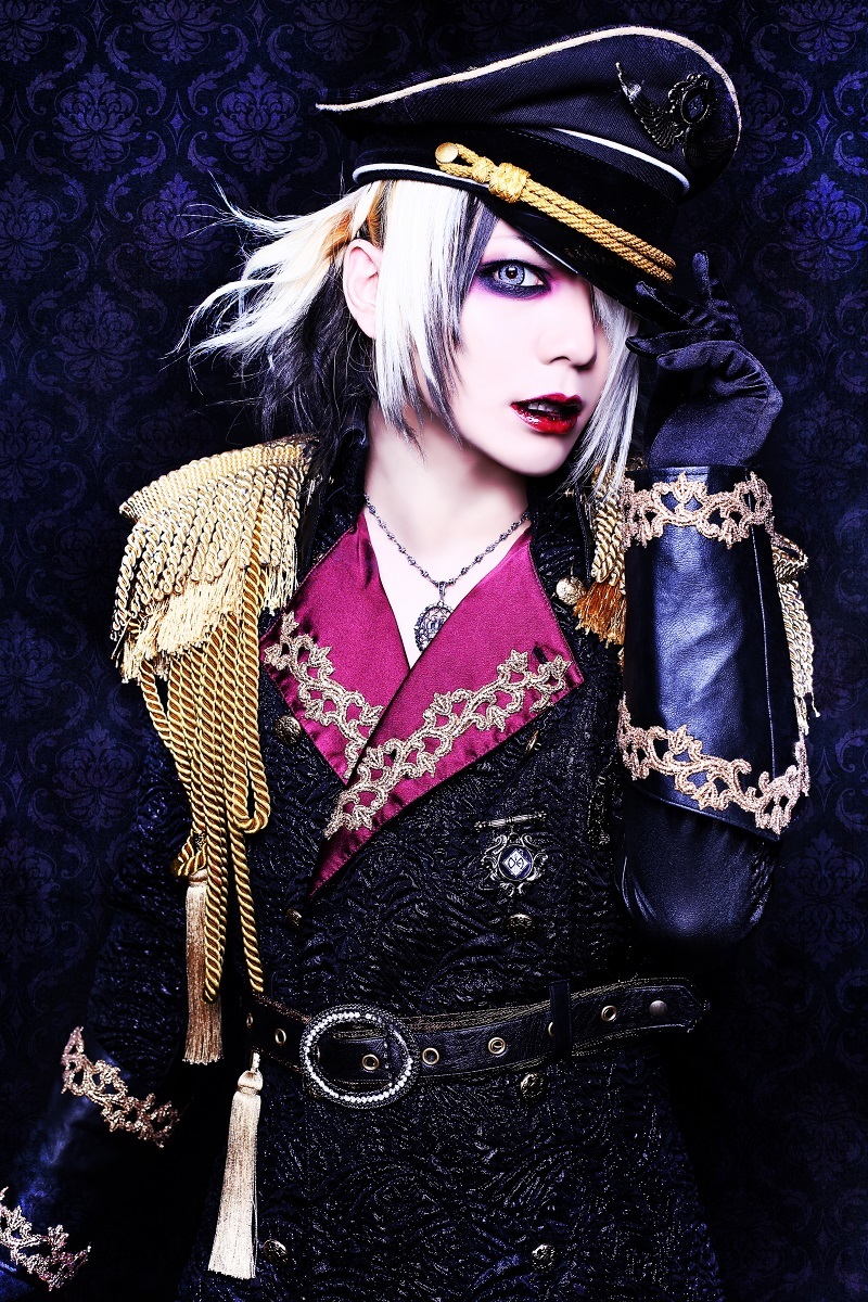 『アインス忘年会-暗黒革命-2017』DIAURA?　撮影＝DARKRED