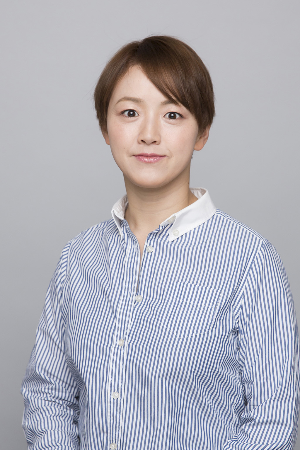 大場カオル 役 久下恵美（SET)