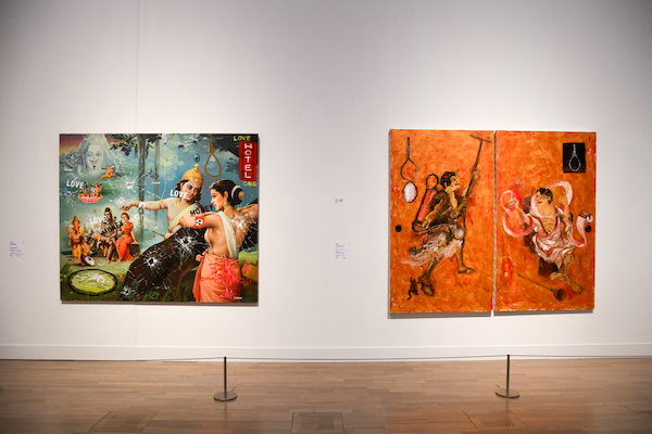 「蕭白×横尾忠則」の展示風景。左・横尾忠則《戦場の昼食》 1990/2019年 作家蔵（横尾忠則現代美術館寄託）
