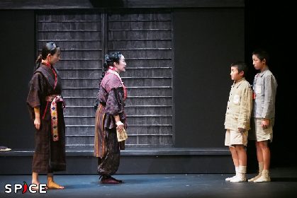 秋元松代の傑作戯曲『常陸坊海尊』が、22年ぶりに長塚圭史の演出で立ち上がる