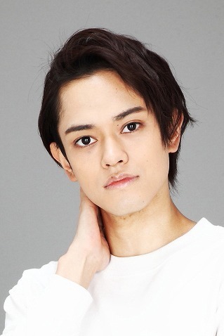 前田隆太朗