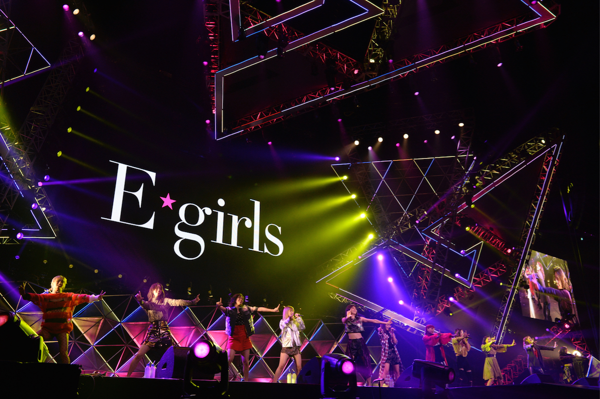 E-girls　撮影＝岸田哲平