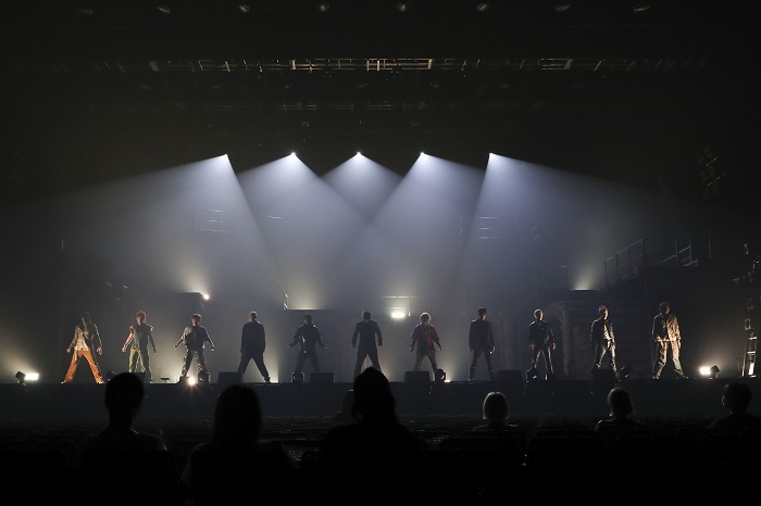 (C)Asobimo, Inc.　(C)YOSHITAKA AMANO (C)LDH JAPAN