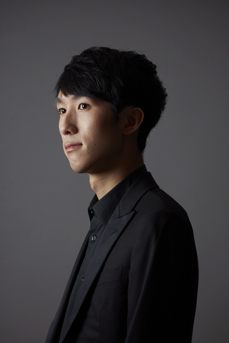 エリック・ルー （Photographer: Valerie Archeno  Copyright:Parlophone Records Ltd）