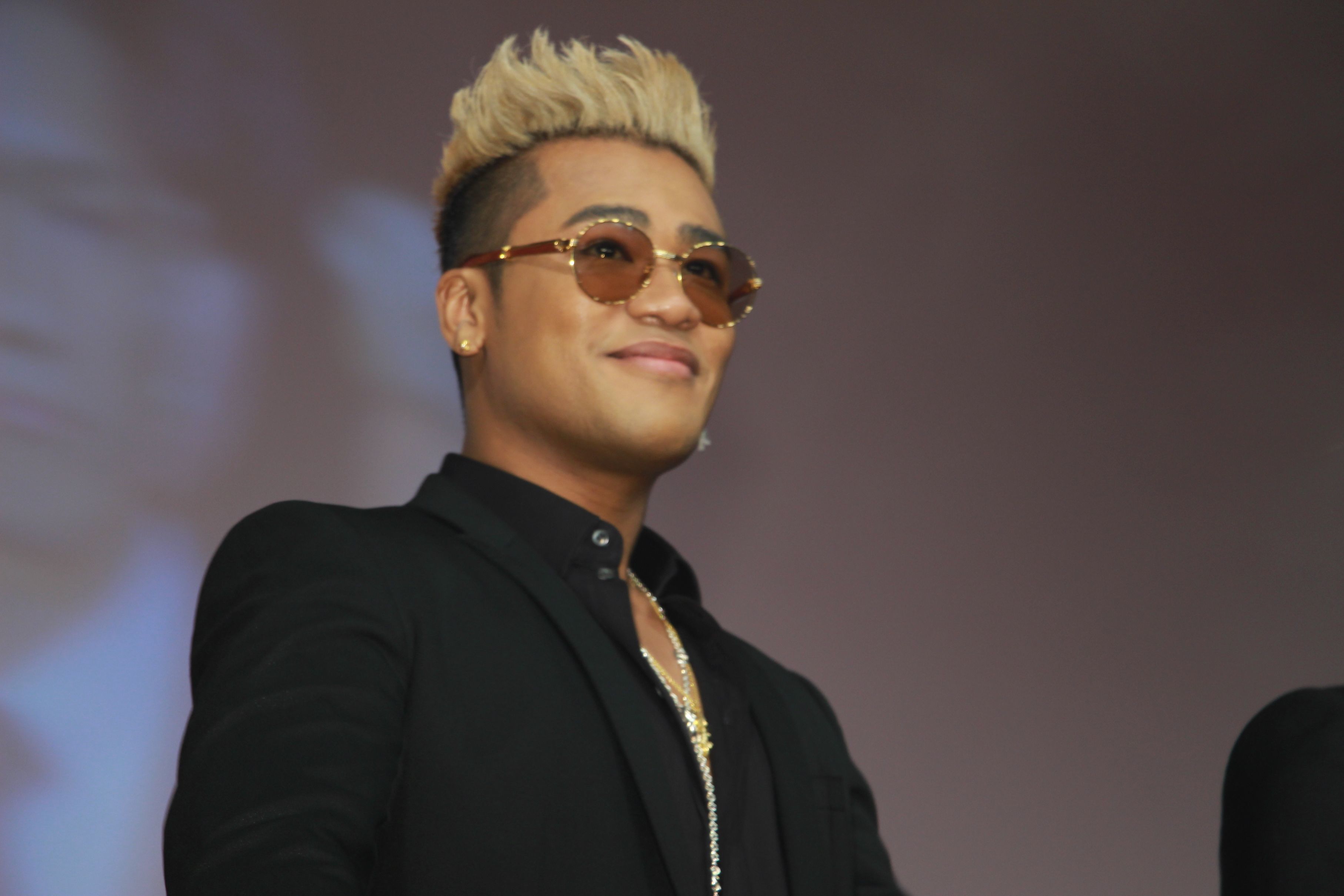 ELLY