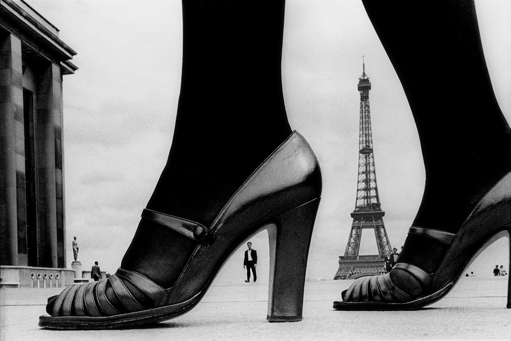 For “STERN”, shoes and Eiffel Tower, 1974, Paris, France © Frank Horvat