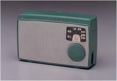 トランジスタラジオ『TR-55』