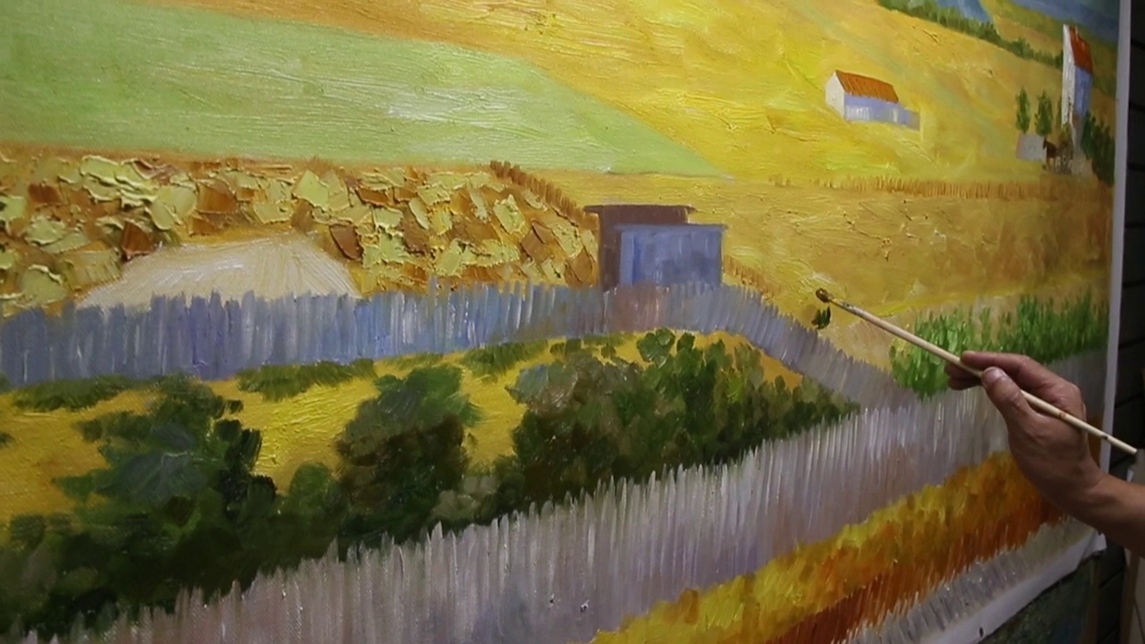 シャオヨン氏制作ゴッホ複製画『クロー平野の収穫、背景にモンマジュール』　※東京・新宿シネマカリテに展示