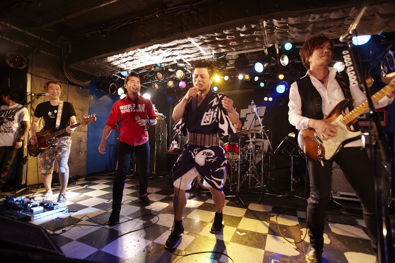 『三宅ロックフェス』(c) 広川智基