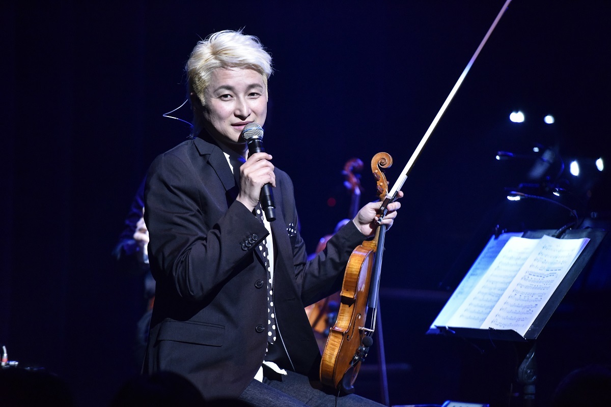 NAOTO 撮影＝AZUSA TAKADA