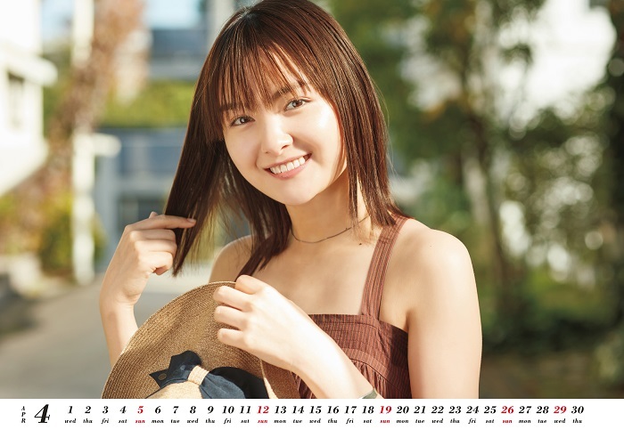 葵わかな、自身7作目となるオフィシャルカレンダーの発売が決定