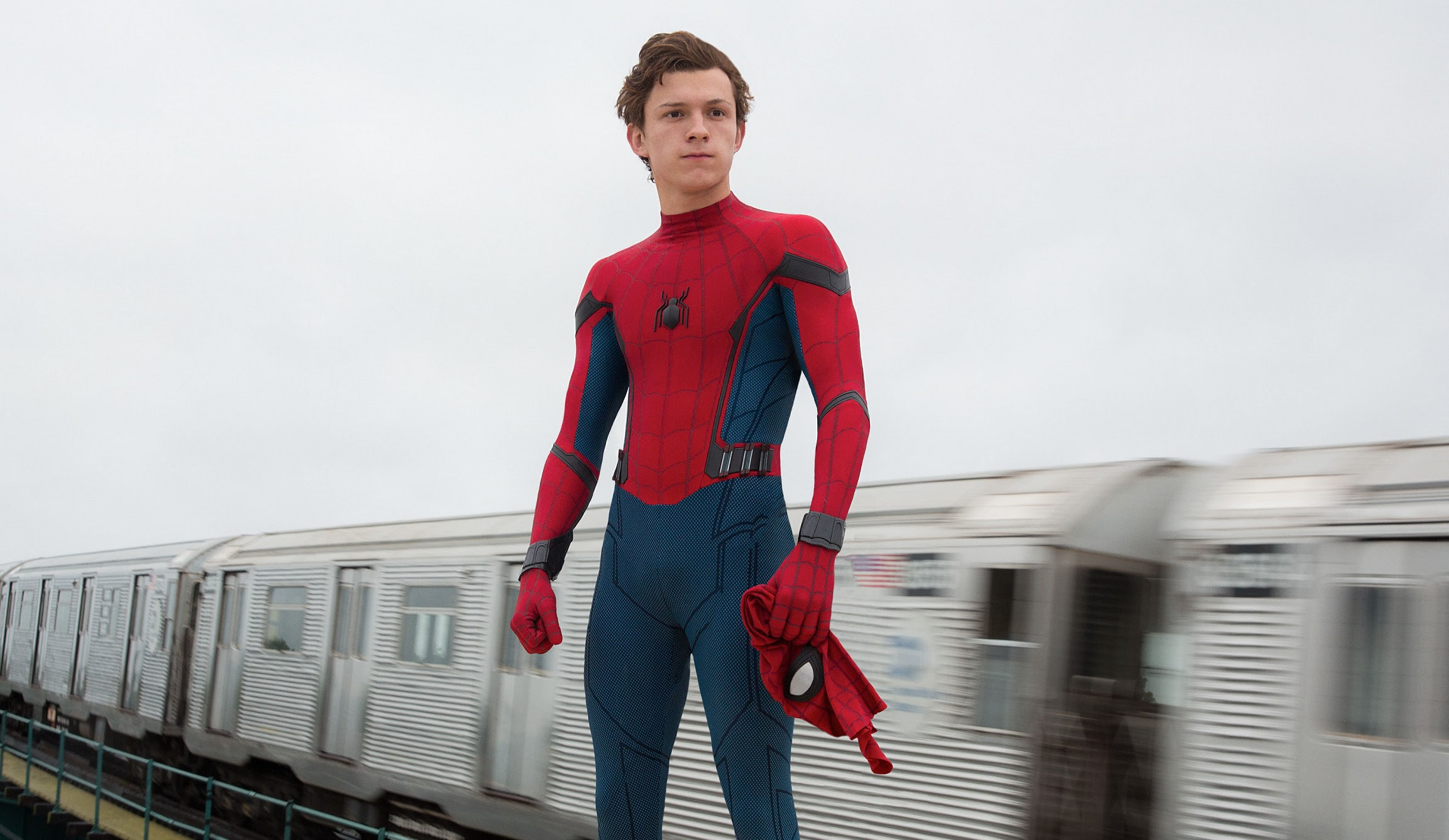 プレゼント】スパイダーマン＝トム・ホランドが登壇！ 映画