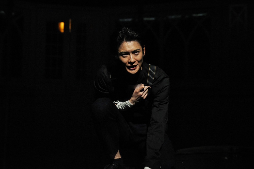 岡田将生 黒木華のコメント 舞台写真が到着 舞台 ハムレット 初日開幕 Spice エンタメ特化型情報メディア スパイス