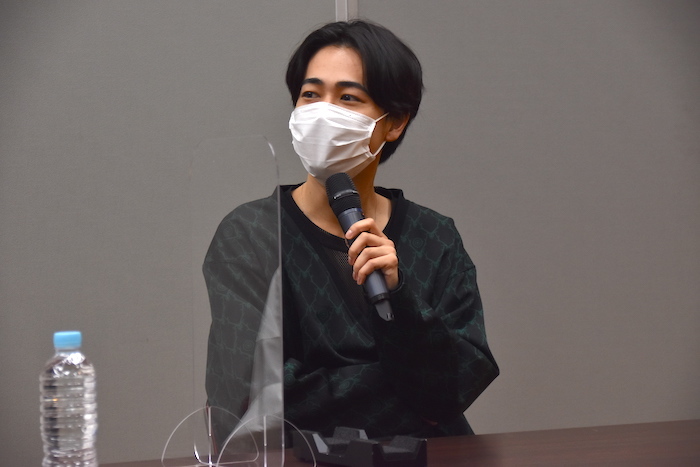 成田凌