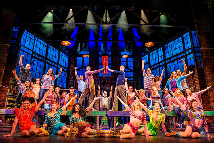 ブロードウェイ版「Kinky Boots」舞台写真
