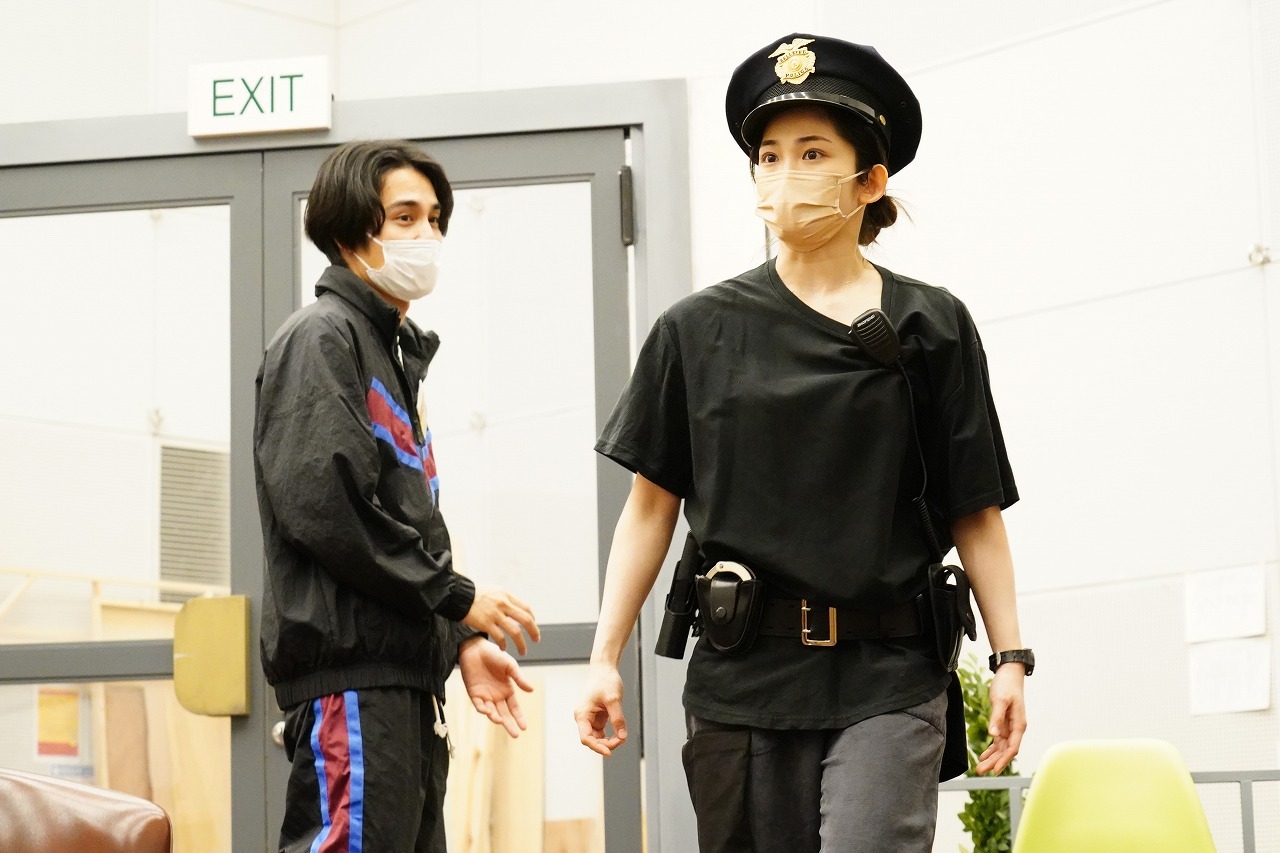 （左から）中村 蒼、岡本 玲 　撮影：田中亜紀