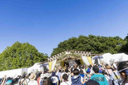 田島貴男、ROCKIN' QUARTETら出演　キャンプと音楽とクラフトビールに酔いしれる『麦ノ秋音楽祭2024 #Harvest』のオフィシャルレポートが到着