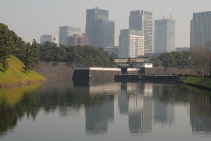 クルマでぐるり！“巨大パワースポット”皇居外苑へ