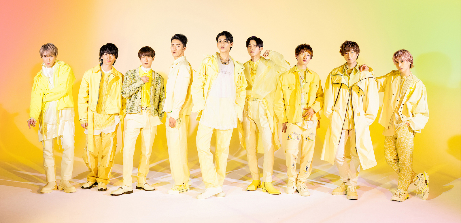 Snow Man、新曲「HELLO HELLO」のMV公開 「絵の中にいる男の子たちが、絵の外にいる“君”に恋をして絵の世界から抜け出す」ストーリー  | SPICE - エンタメ特化型情報メディア スパイス