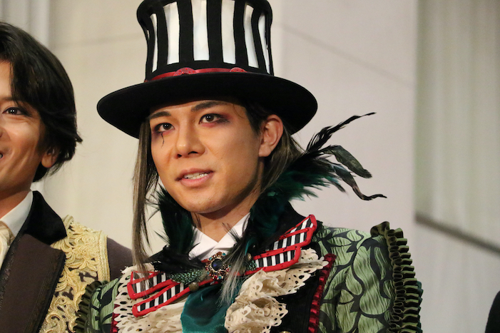 ジャックの衣装の柿澤勇人