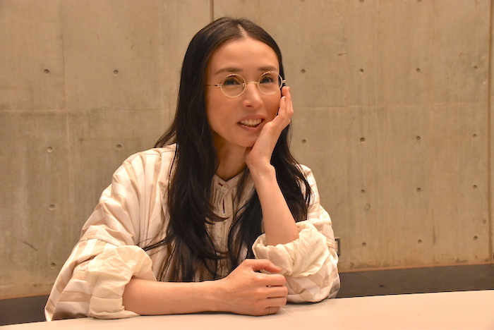 中嶋朋子
