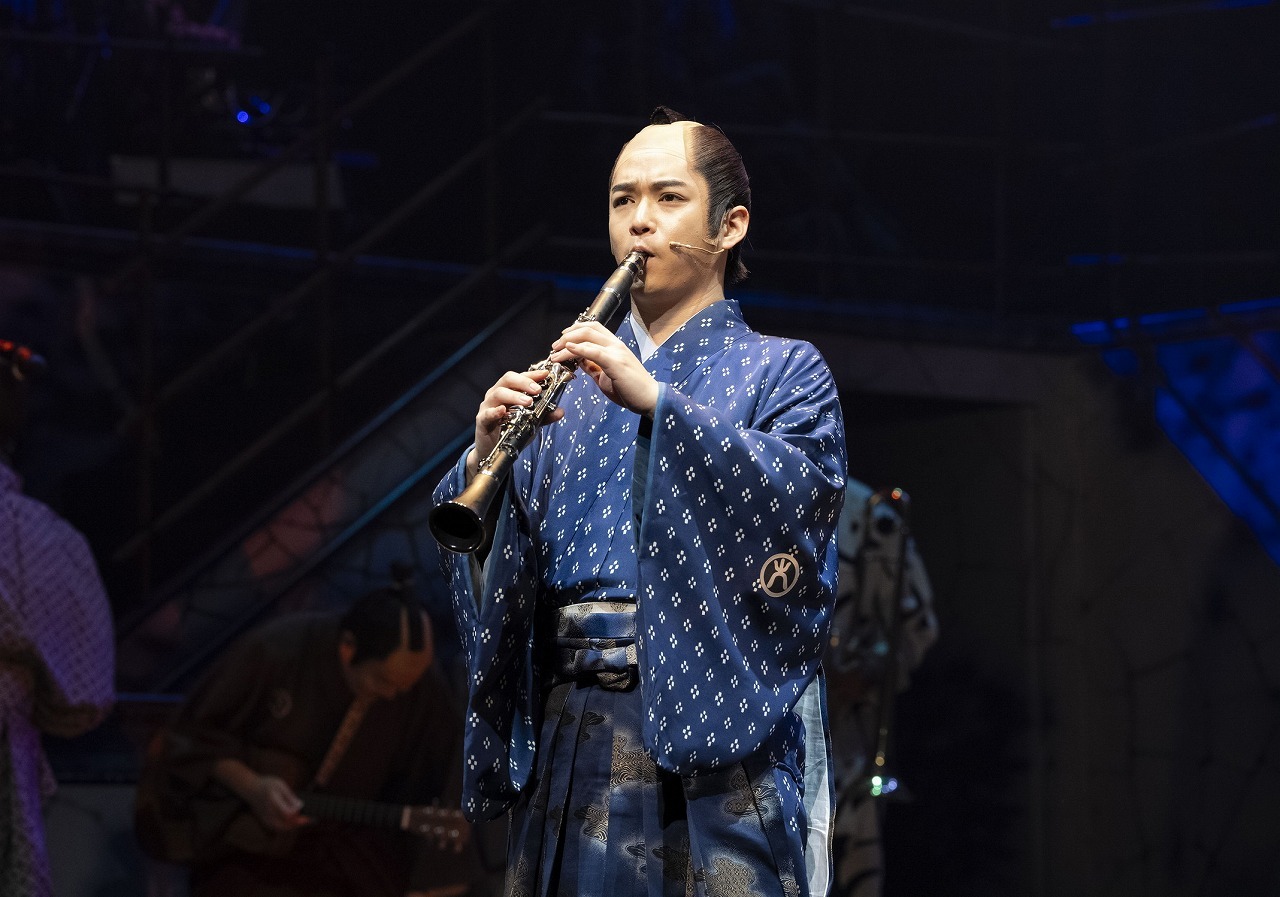 KAAT 神奈川芸術劇場プロデュース『ジャズ大名』舞台写真