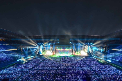 UVERworld グローブ 日産スタジアム 男祭り アリーナ限定 - メルカリ