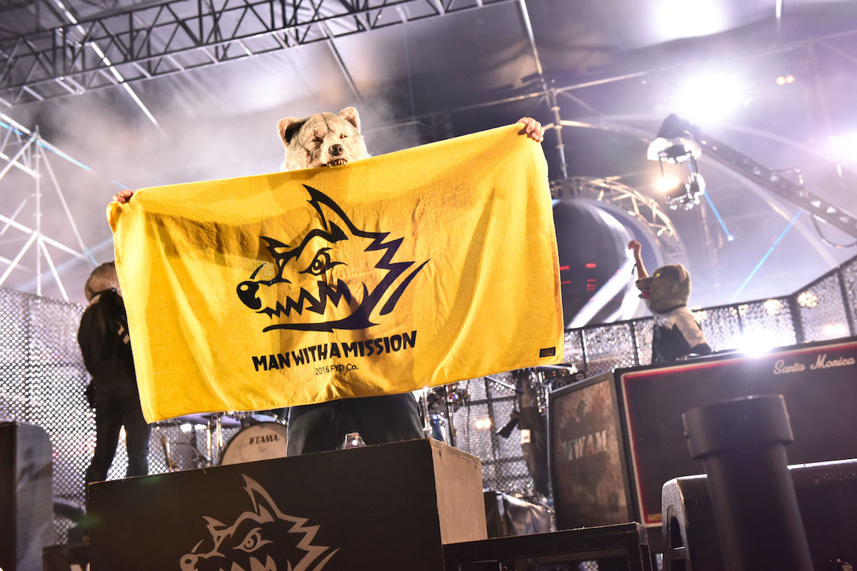 MAN WITH A MISSION  Photo by 古溪一道