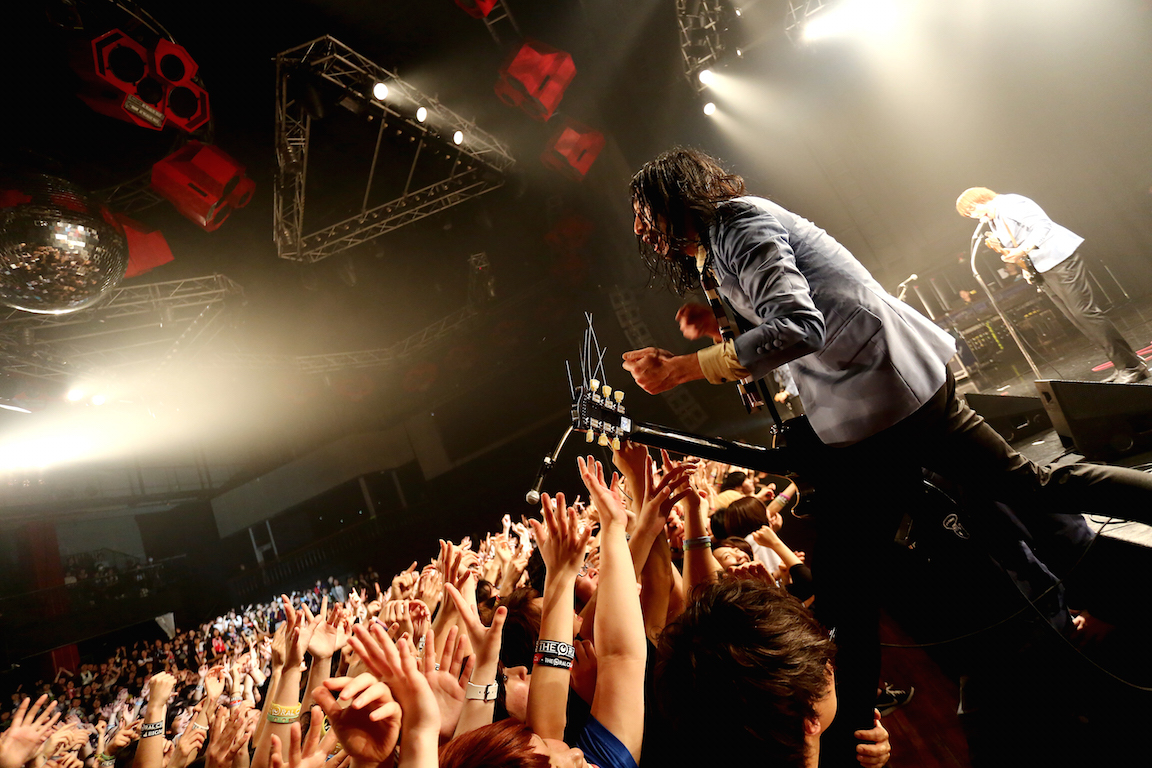 THE BAWDIES・JIM 　Photo by 鈴木公平