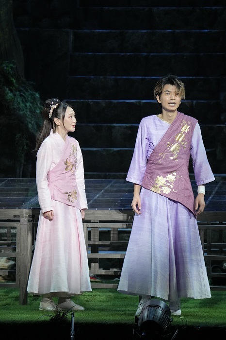 『夏の夜の夢』より (C)松竹