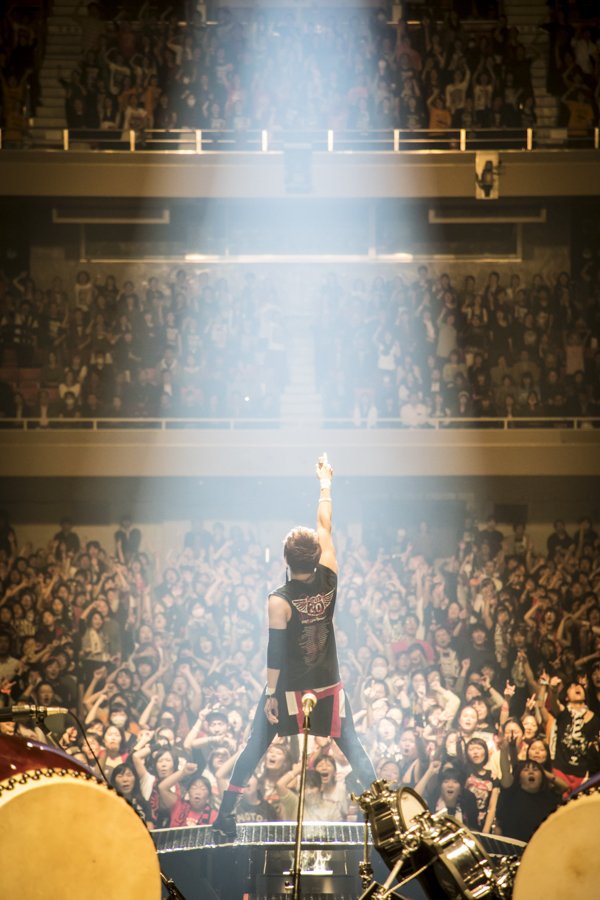 T.M.Revolution、新年の武道館公演でさいたまスーパーアリーナ T.M.Revolution、新年の武道館公演でさいたまスーパーアリーナ